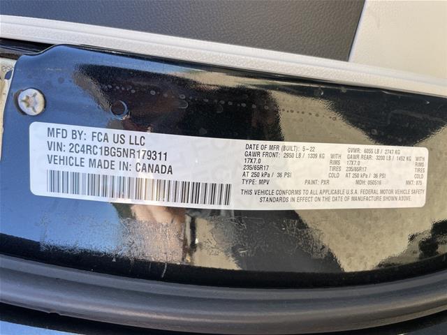 2022 Chrysler Pacifica - $17,500