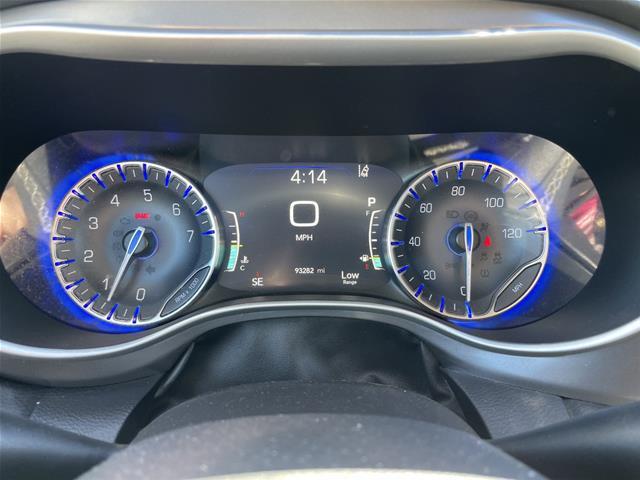 2022 Chrysler Pacifica - $17,500