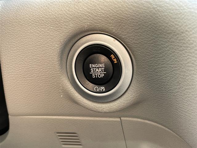 2022 Chrysler Pacifica - $17,500