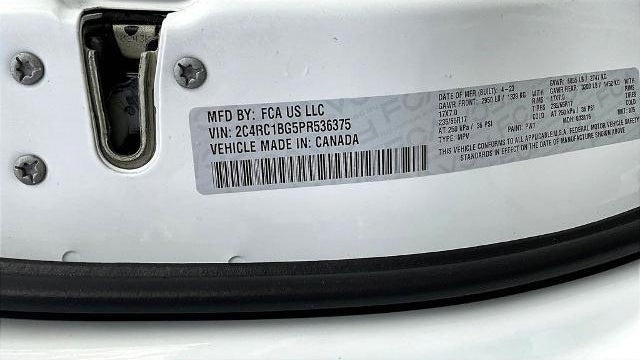 2023 Chrysler Pacifica Touring L