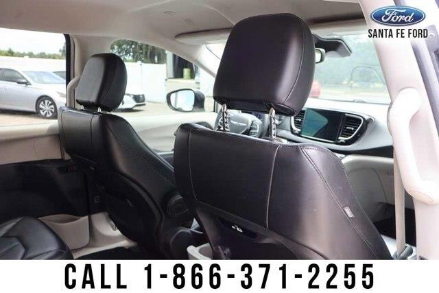 2023 Chrysler Pacifica - $16,598