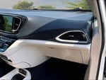 2023 Pacifica Thumbnail 16