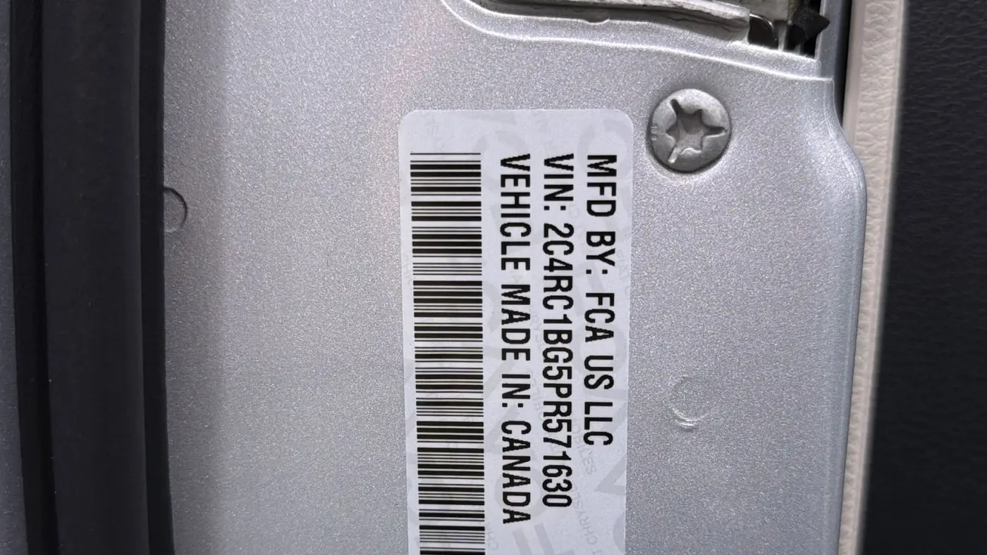 2023 Chrysler Pacifica Touring L
