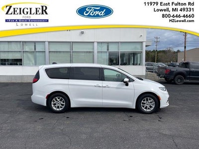2023 Chrysler Pacifica Touring L 4DR Mini-Van