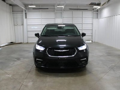 Photo of a 2023 Chrysler Pacifica Touring L 4DR Mini-Van for sale