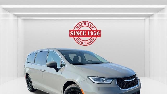 Preowned 2023 Chrysler Pacifica Touring L for Sale