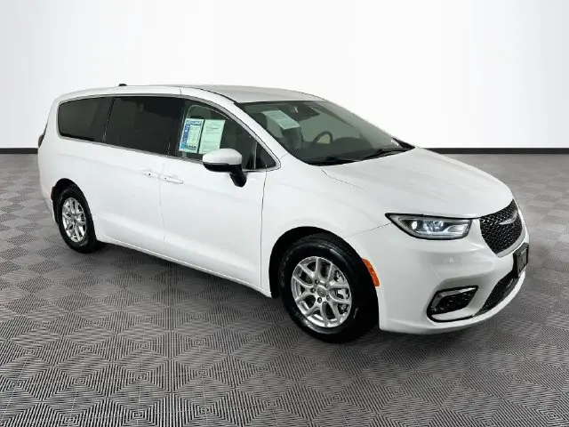 2023 Chrysler Pacifica