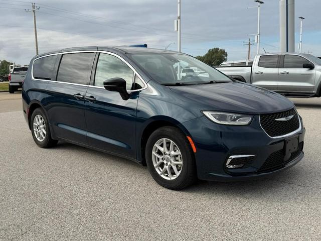 2024 Chrysler Pacifica - $22,412