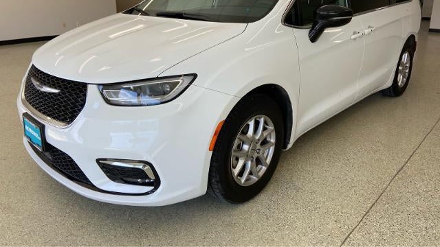 Preowned 2024 Chrysler Pacifica Touring L for Sale