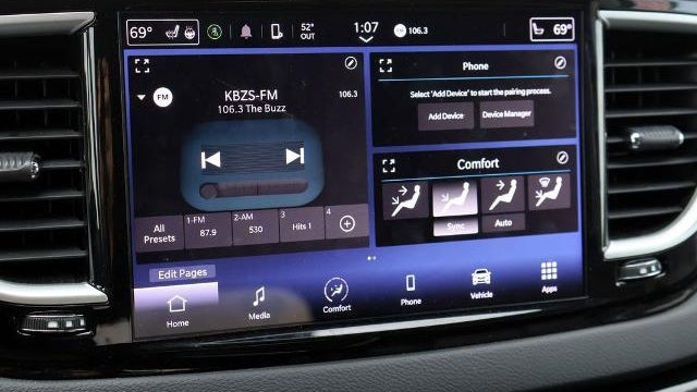 2024 Chrysler Pacifica Touring L