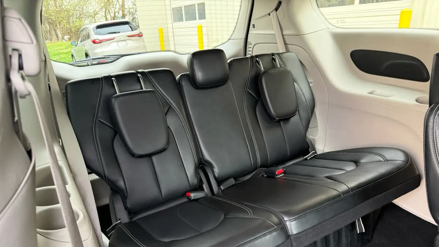 2024 Chrysler Pacifica Touring L