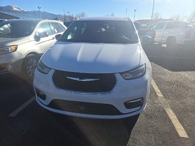 Photo of a 2024 Chrysler Pacifica Touring L 4DR Mini-Van for sale