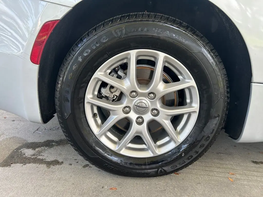 2024 Chrysler Pacifica - $17,724