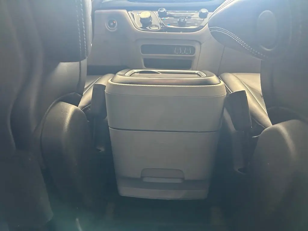 2024 Chrysler Pacifica - $17,724