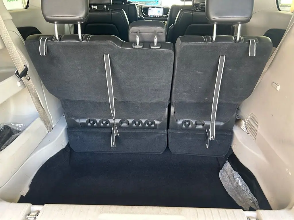 2024 Chrysler Pacifica - $17,724