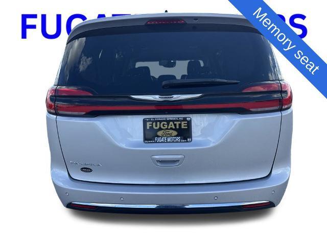 2024 Chrysler Pacifica - $24,900