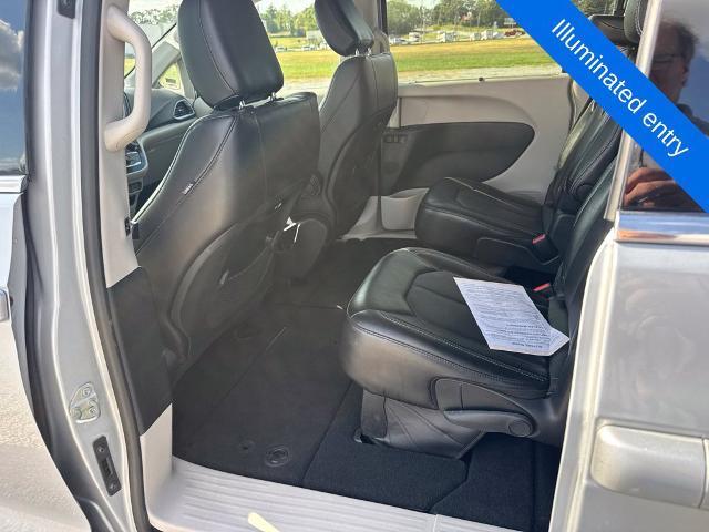 2024 Chrysler Pacifica - $24,900