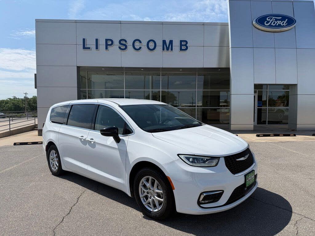 2024 Chrysler Pacifica - $27,000