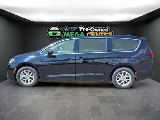 2024 Chrysler Pacifica - $19,949
