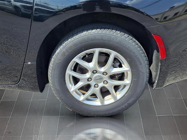 2024 Chrysler Pacifica - $19,949