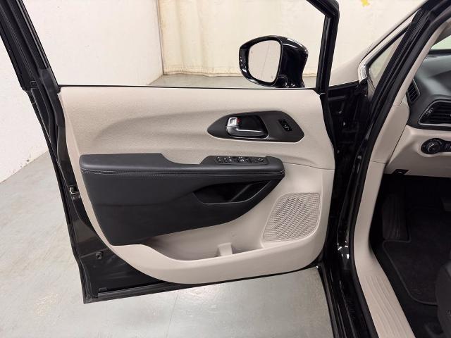 2024 Chrysler Pacifica - $19,986