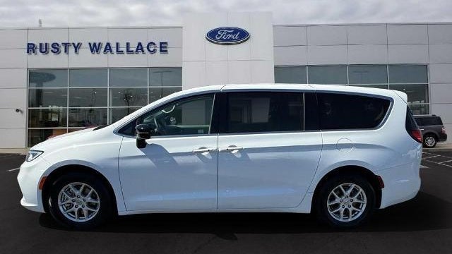 Preowned 2024 Chrysler Pacifica Touring L for Sale