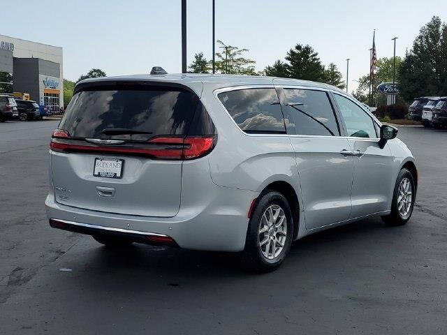 2024 Chrysler Pacifica - $24,900