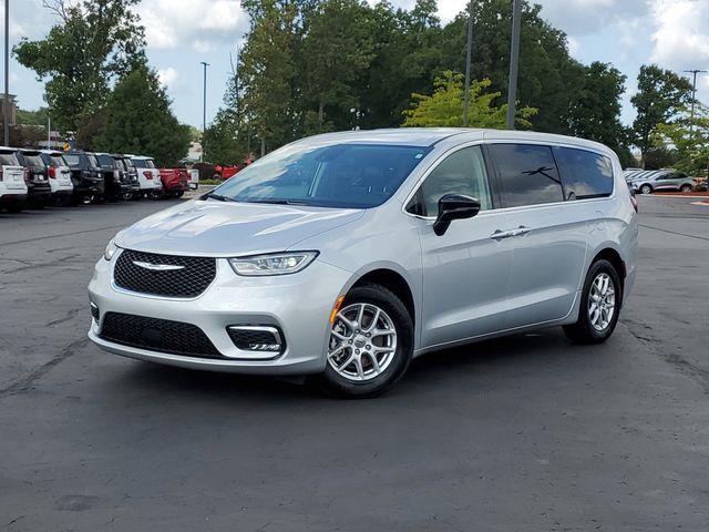 2024 Chrysler Pacifica - $24,900