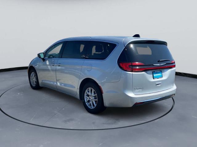 2024 Chrysler Pacifica - $25,590