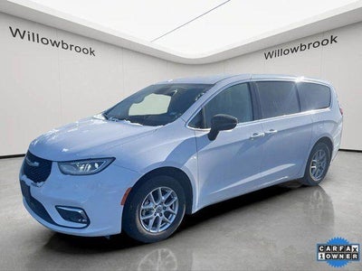 Photo of a 2024 Chrysler Pacifica Touring L 4DR Mini-Van for sale