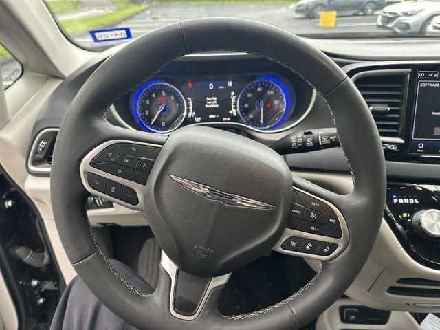 2024 Chrysler Pacifica - $21,999