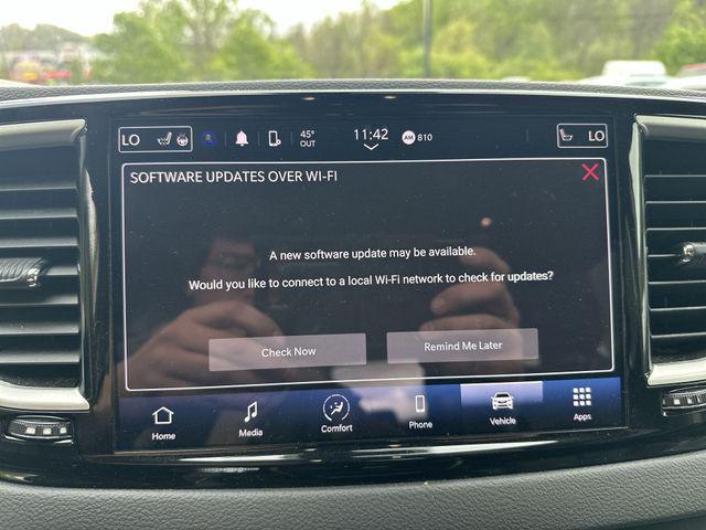 2024 Chrysler Pacifica - $21,999