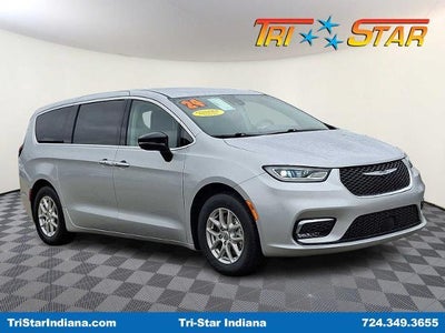 Photo of a 2024 Chrysler Pacifica Touring L 4DR Mini-Van for sale