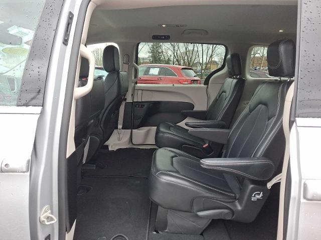 2024 Chrysler Pacifica - $29,888