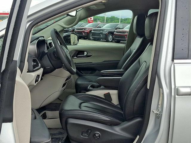 2024 Chrysler Pacifica - $29,888