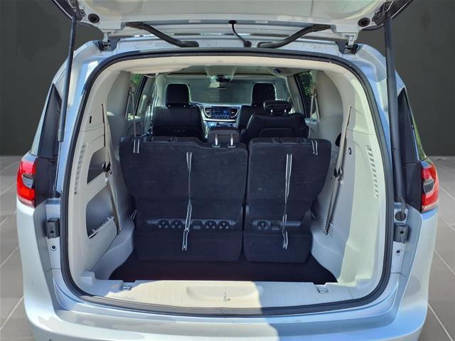 2024 Chrysler Pacifica - $19,585