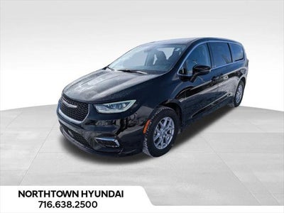 Photo of a 2024 Chrysler Pacifica Touring L 4DR Mini-Van for sale