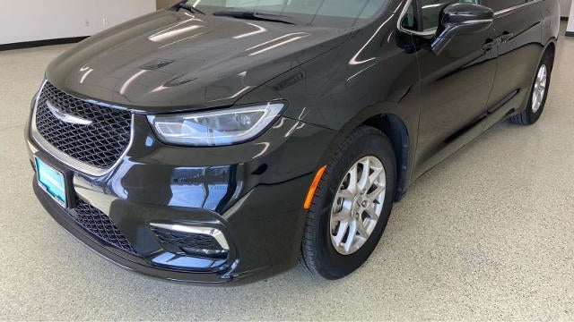 Preowned 2024 Chrysler Pacifica Touring L for Sale
