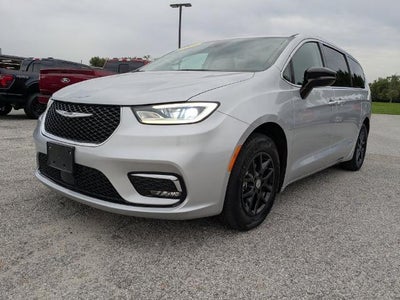 2024 Chrysler Pacifica Touring L 4DR Mini-Van