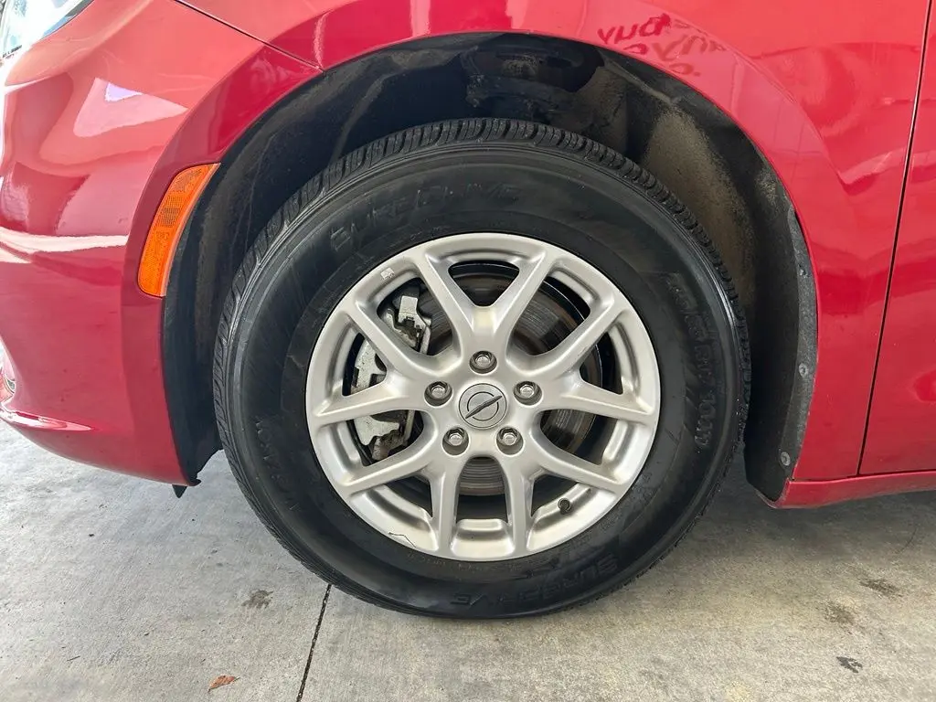 2024 Chrysler Pacifica - $18,522