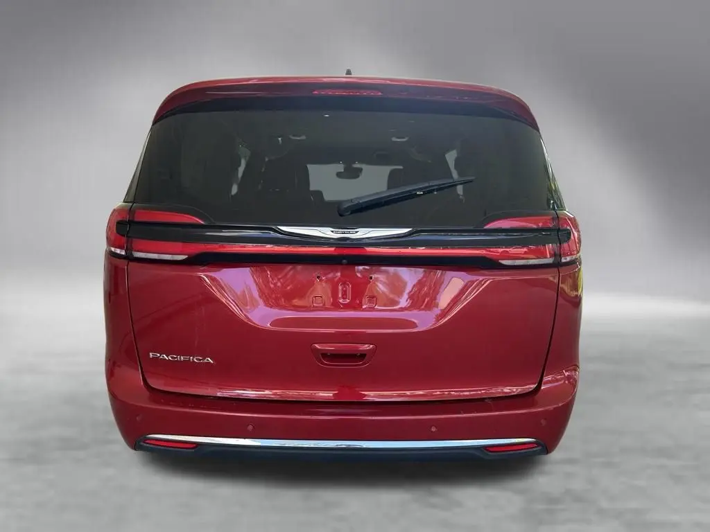 2024 Chrysler Pacifica - $18,522