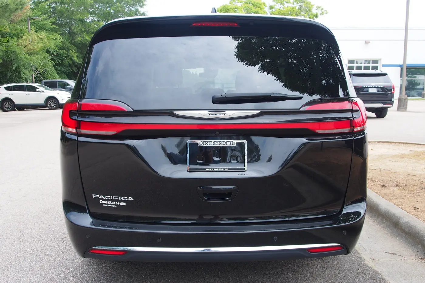 2024 Chrysler Pacifica - $25,712