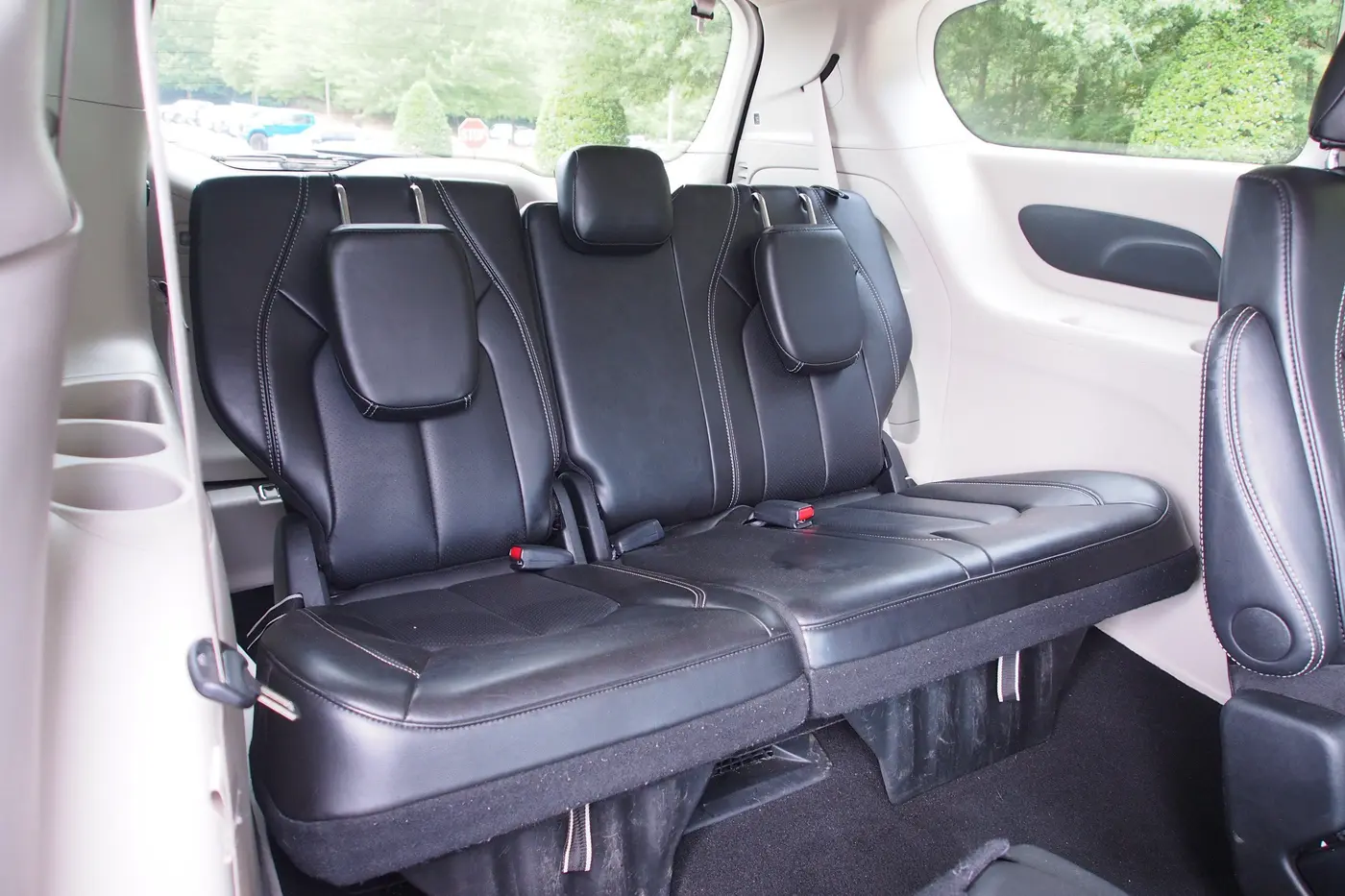 2024 Chrysler Pacifica - $25,712