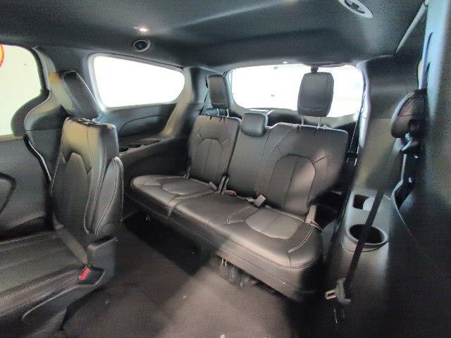 2025 Chrysler Pacifica - $24,843