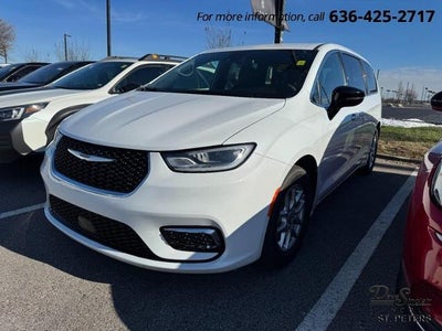 2025 Chrysler Pacifica Select 4DR Mini-Van