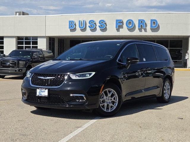 2025 Chrysler Pacifica