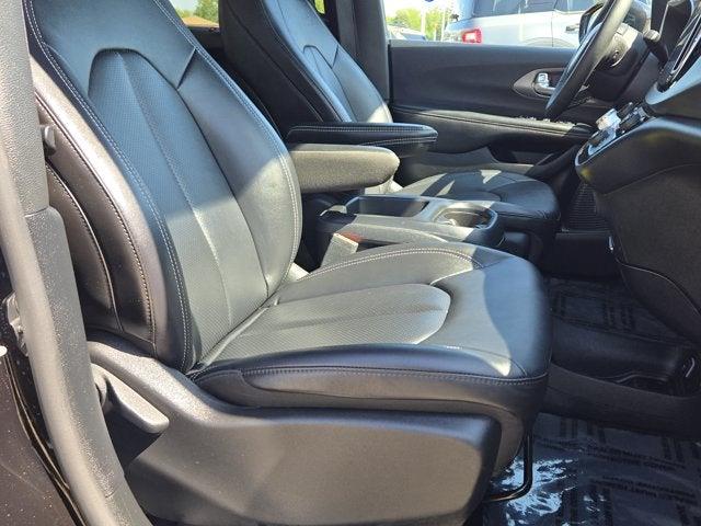 2025 Chrysler Pacifica