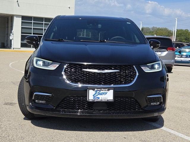 2025 Chrysler Pacifica