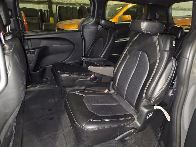 2025 Chrysler Pacifica - $22,605