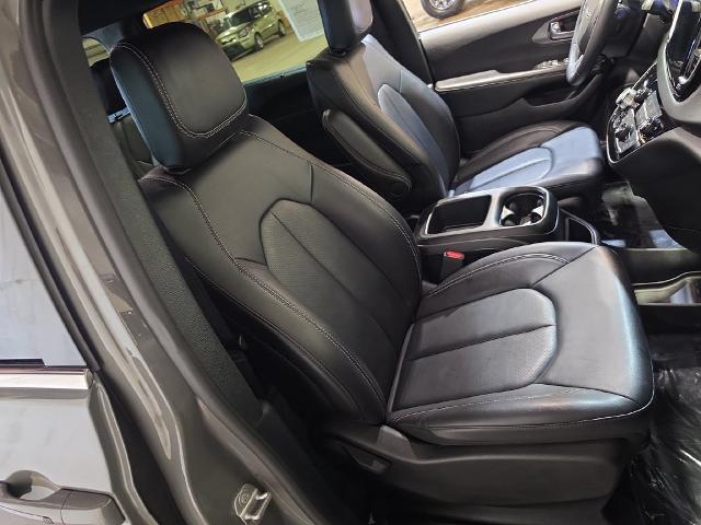 2025 Chrysler Pacifica - $22,605